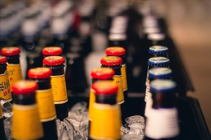 Read more about the article Low Socioeconomic Status Linked to Higher Risk of Alcohol-Related Harm