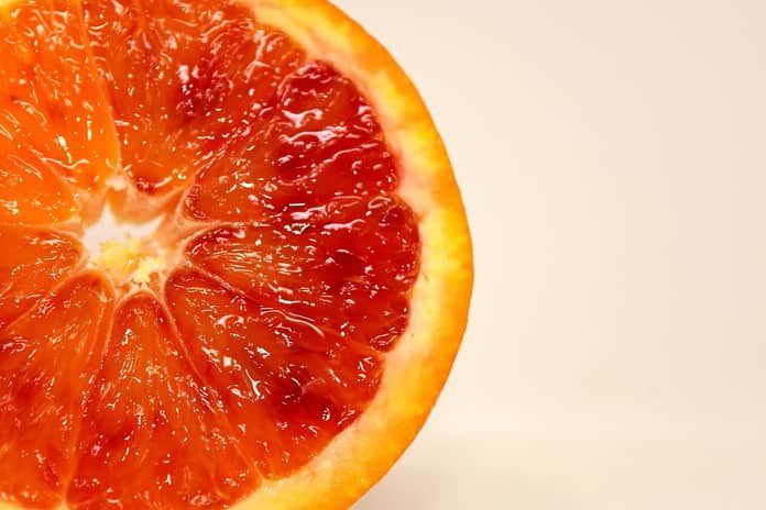 Read more about the article Is Blood Orange Juice Healthier Than Regular Orange Juice?