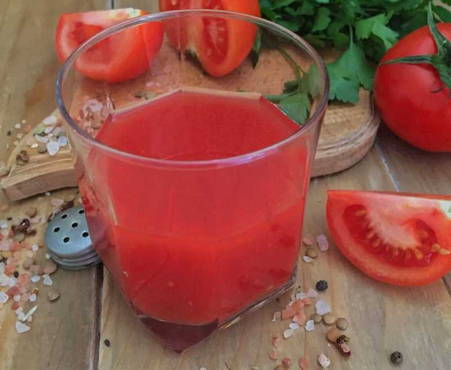 Tomatoes are the primary dietary source of lycopene — an antioxidant